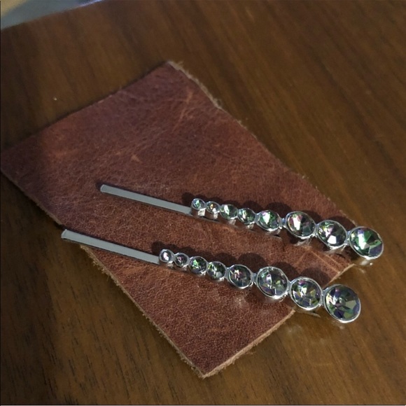 Galaxy multicolor rhinestone Bobby pin hair clips - Picture 4 of 6